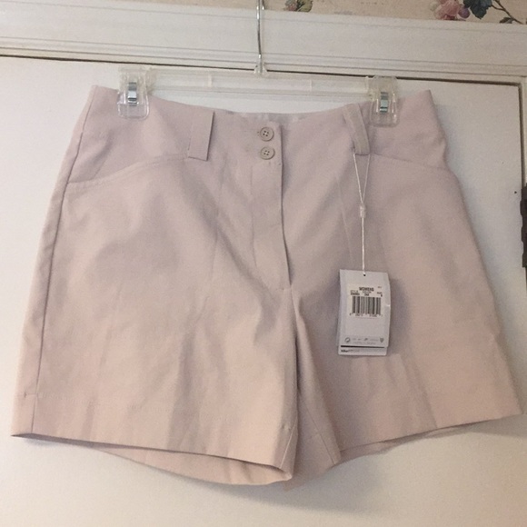 Nike Pants - NWT Nike Golf shorts